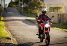 Renovações de seguros de moto ganham espaço e passam de 18% para 37% em um ano