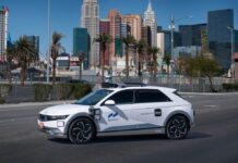 Uber adquire seguro exclusivo para AV à medida que expande planos de condução autônoma